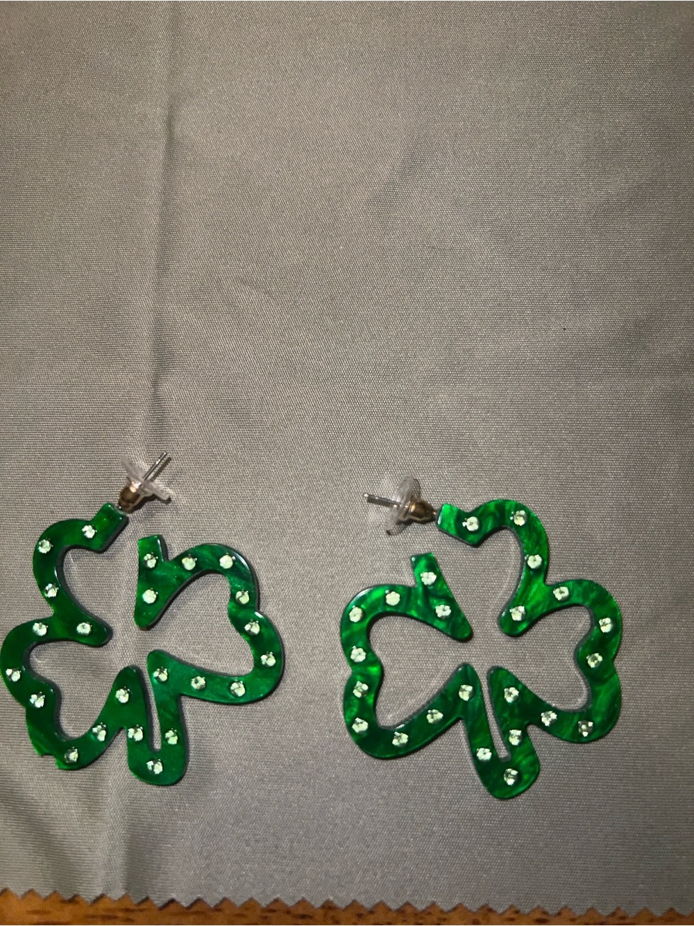 Leith earrings - Picture 4 of 9